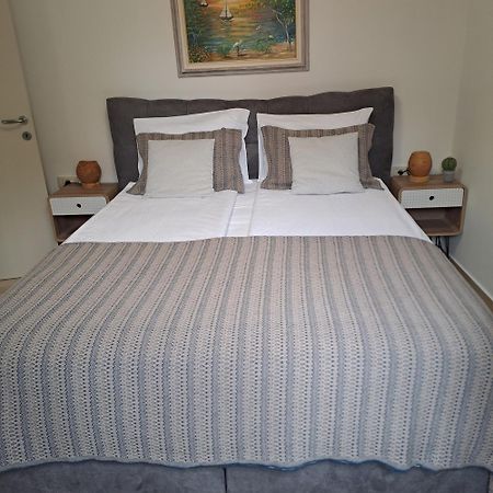 Apartment Lino - City Center Ровинь Экстерьер фото